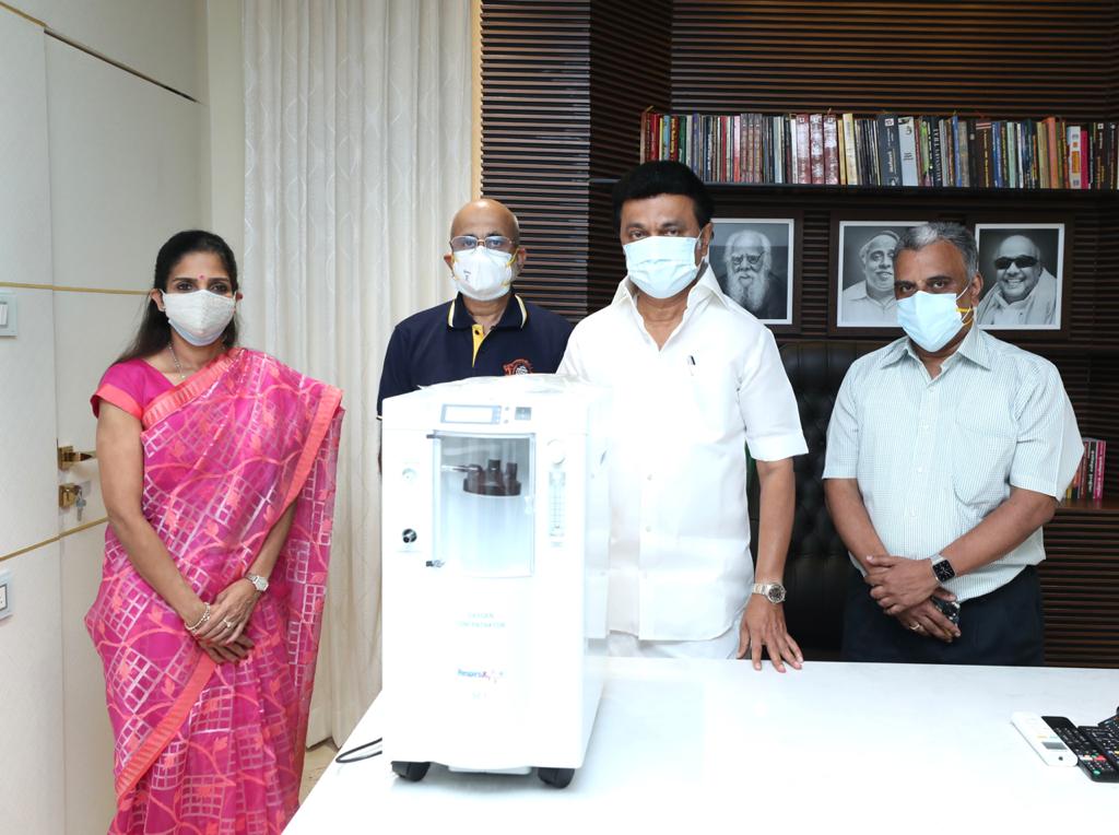 Chennai Super Kings step up to help people fighting Covid-19; procure 450 oxygen concentrators