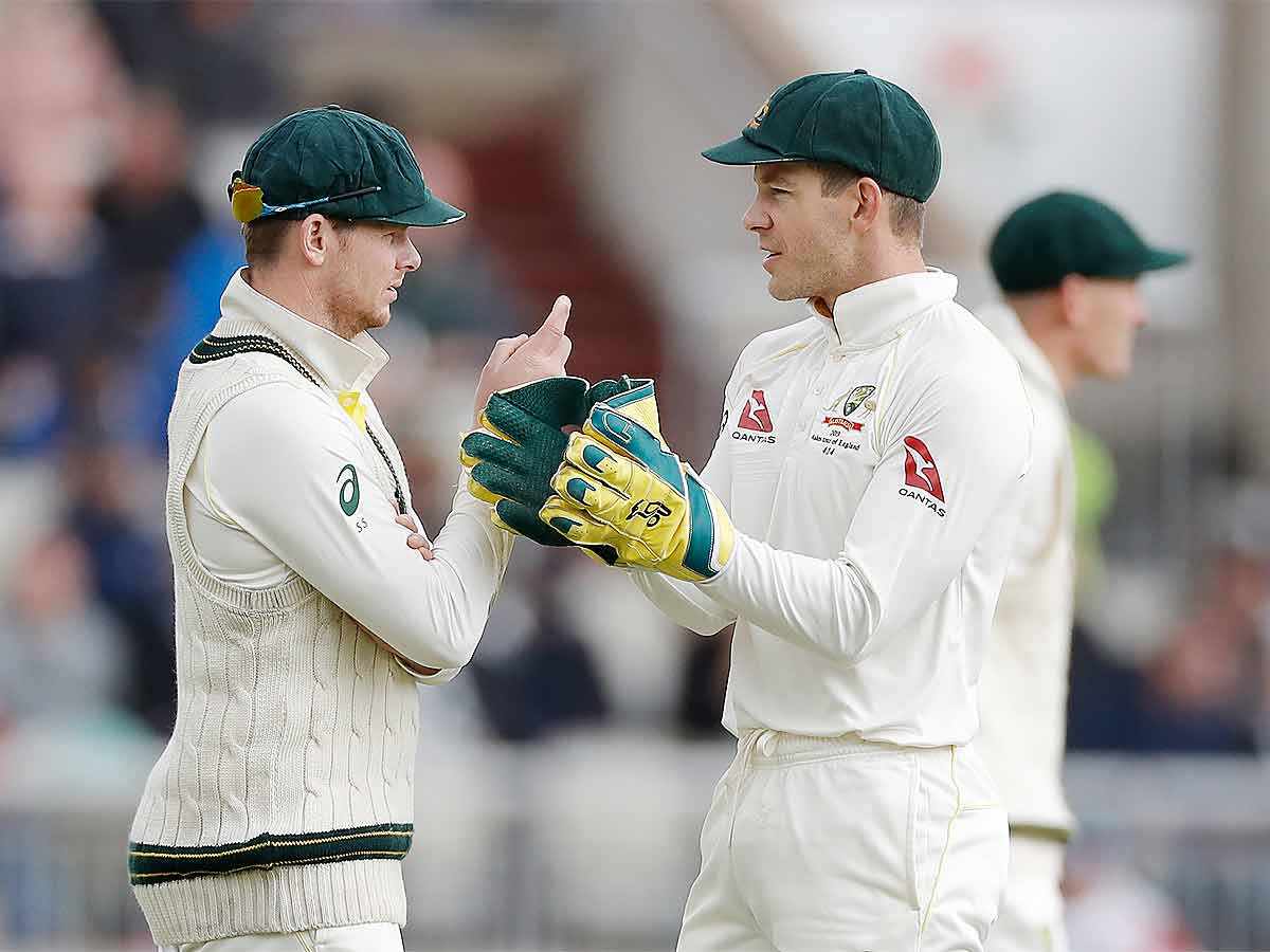 Tim Paine backs Steve Smith to regain Test captaincy; hints of retirement after Ashes 2021-21