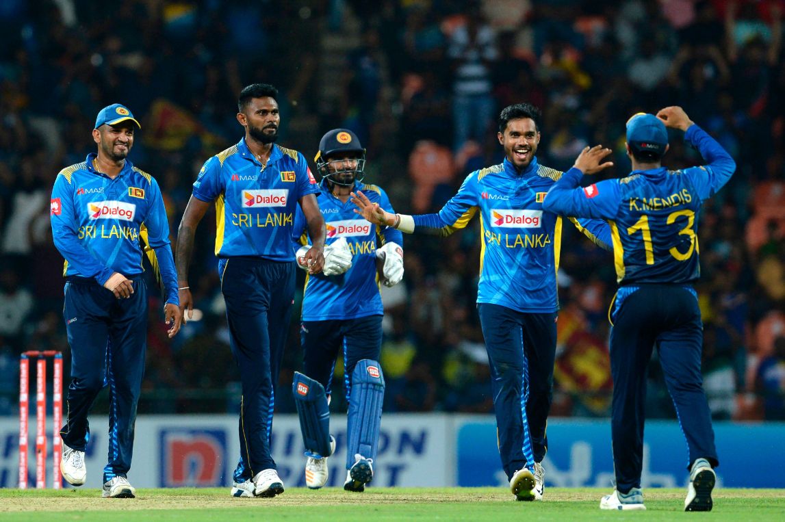Sri Lanka players refuse to sign contracts, put tour of England in doubt