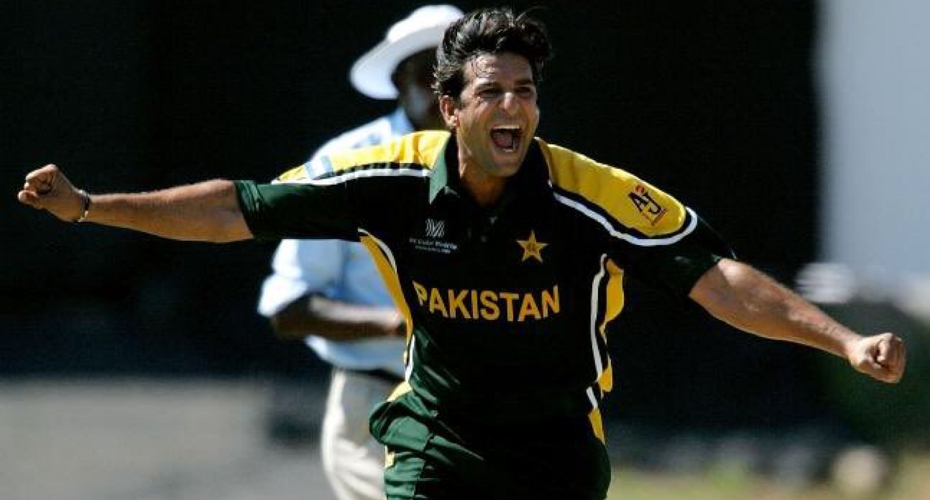 Not a fool, Wasim Akaram couldn’t come to coach Pakistan because of fans’ ruly behaviour