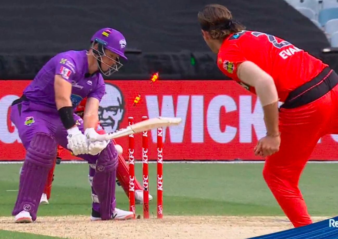 Match Report: Zak Evans five-for puts Hurricanes out of the BBL race