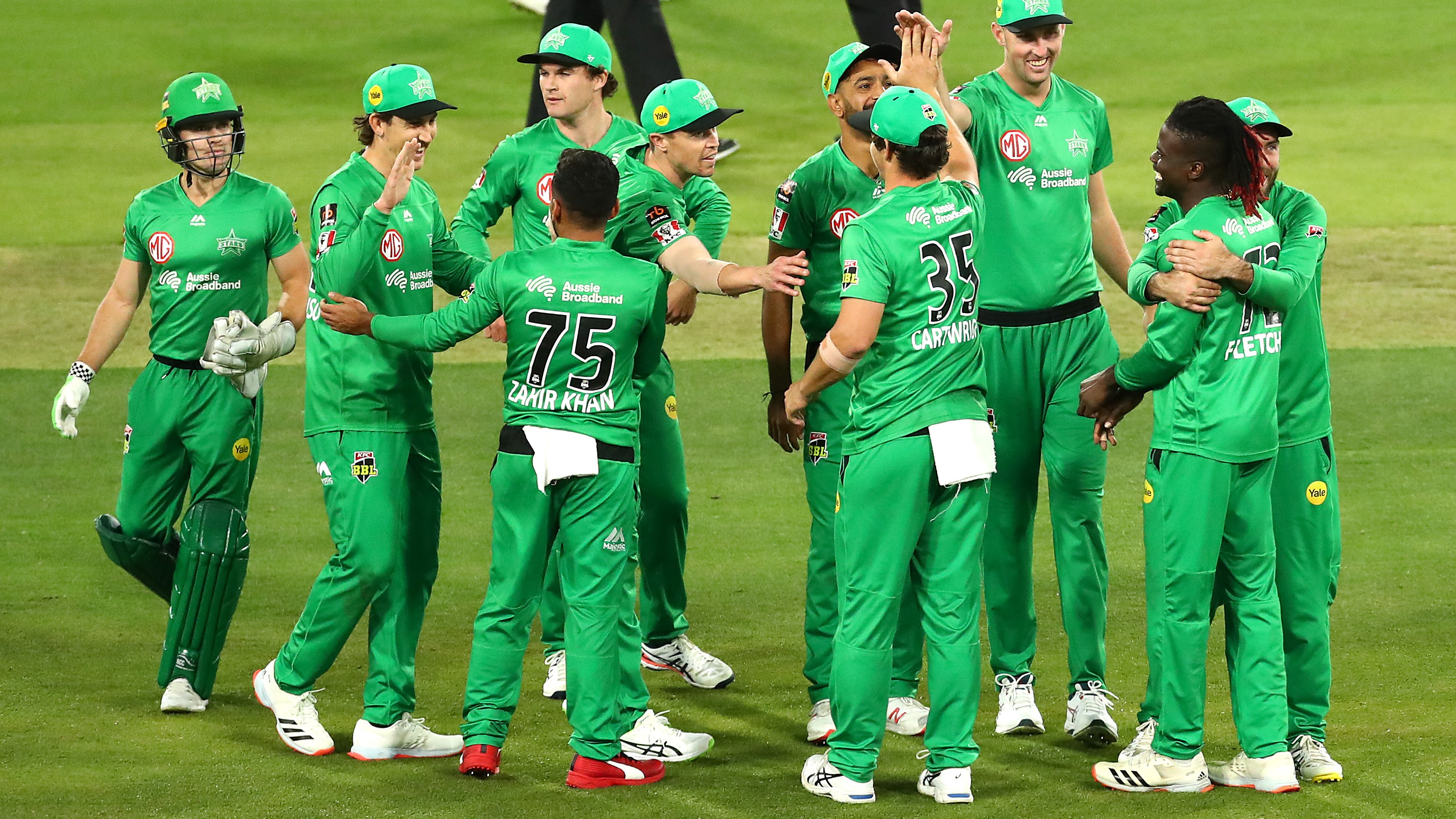 BBL10 | Match Preview: Rejuvenated Stars face down and out Renegades in Melbourne Derby