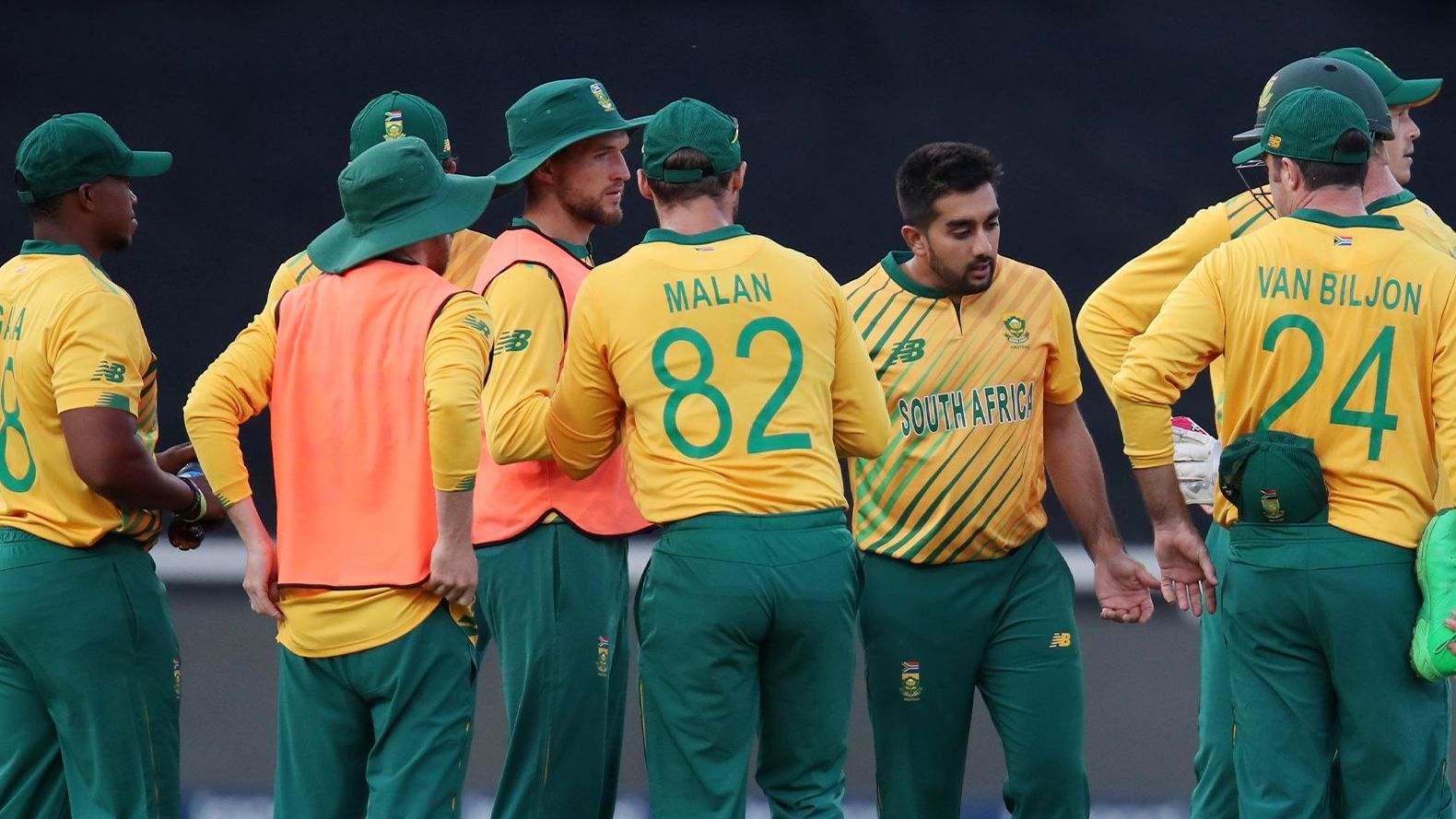 South Africa fined for maintaining slow over-rate in first T20I vs Pakistan 
