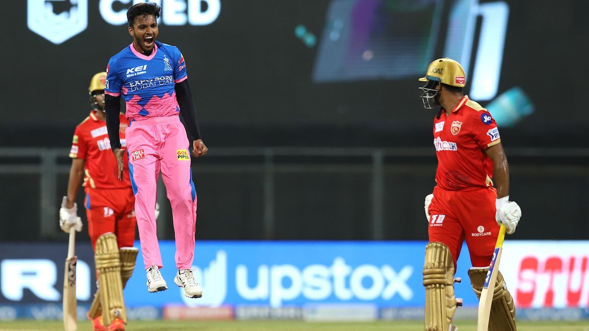 Rajasthan Royals' star Chetan Sakariya's father admitted to hospital after testing positive for COVID-19