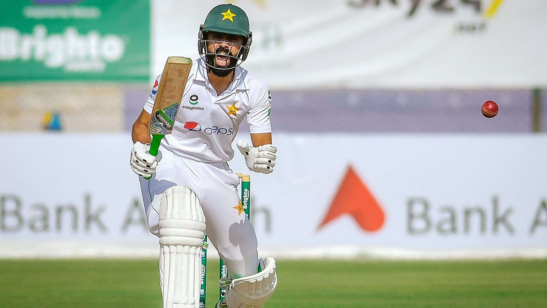 Fawad Alam celebrates Test cricket's return to Pakistan with a ton