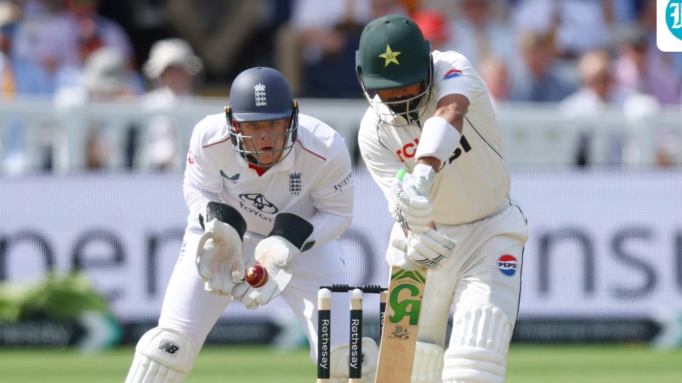 ইংল্যান্ডে পিসিবির স্কোয়াড পরিবর্তনে বাবর আজমের নেতৃত্বে প্রশ্ন