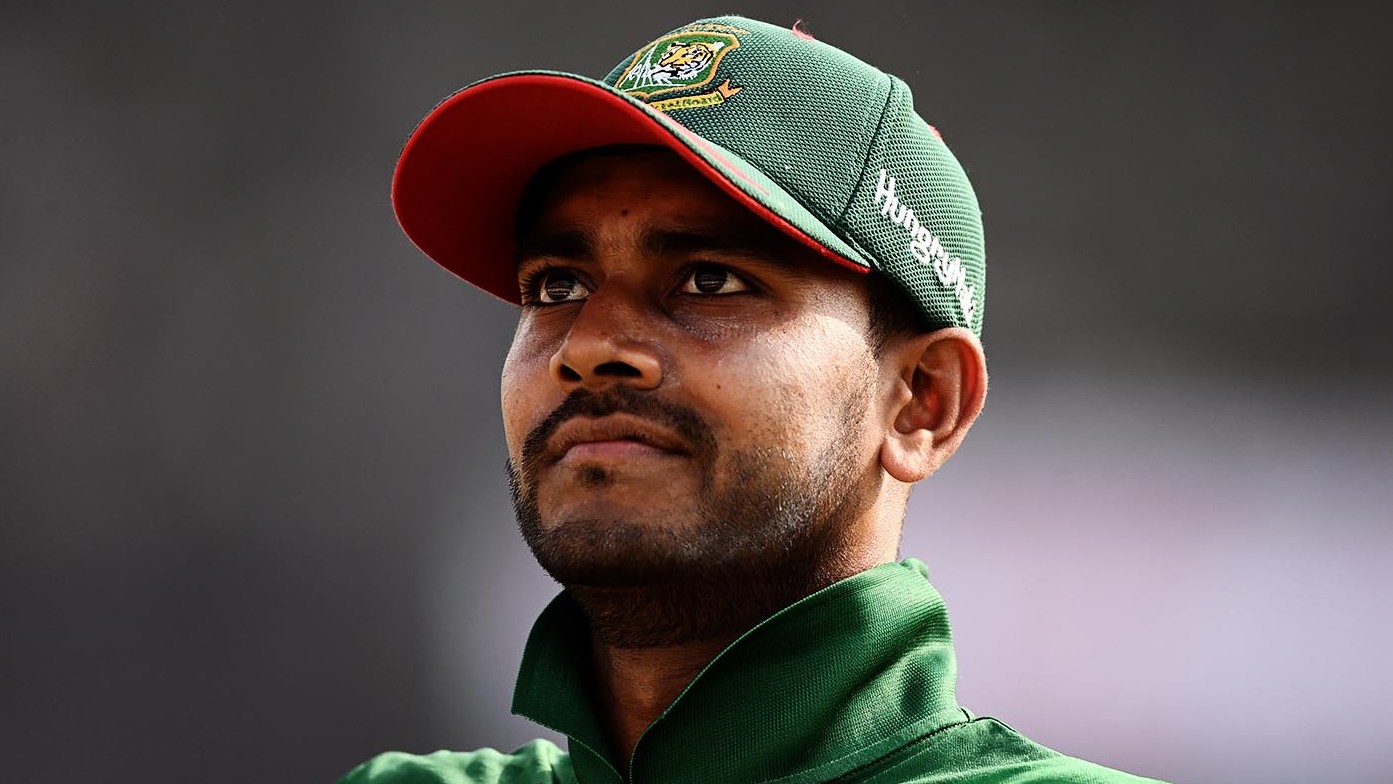 সিপিএলে নতুন অভিজ্ঞতা: গায়ানা আমাজন ওয়ারিয়র্সে সুযোগ পেলেন মিরাজ
