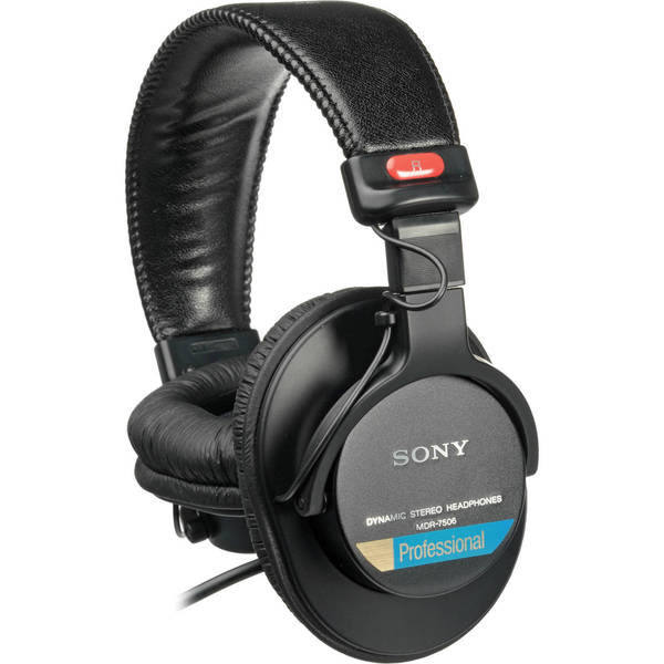 Best Headphone Under $200 Sony MDR-7506 Closed Back Headphones