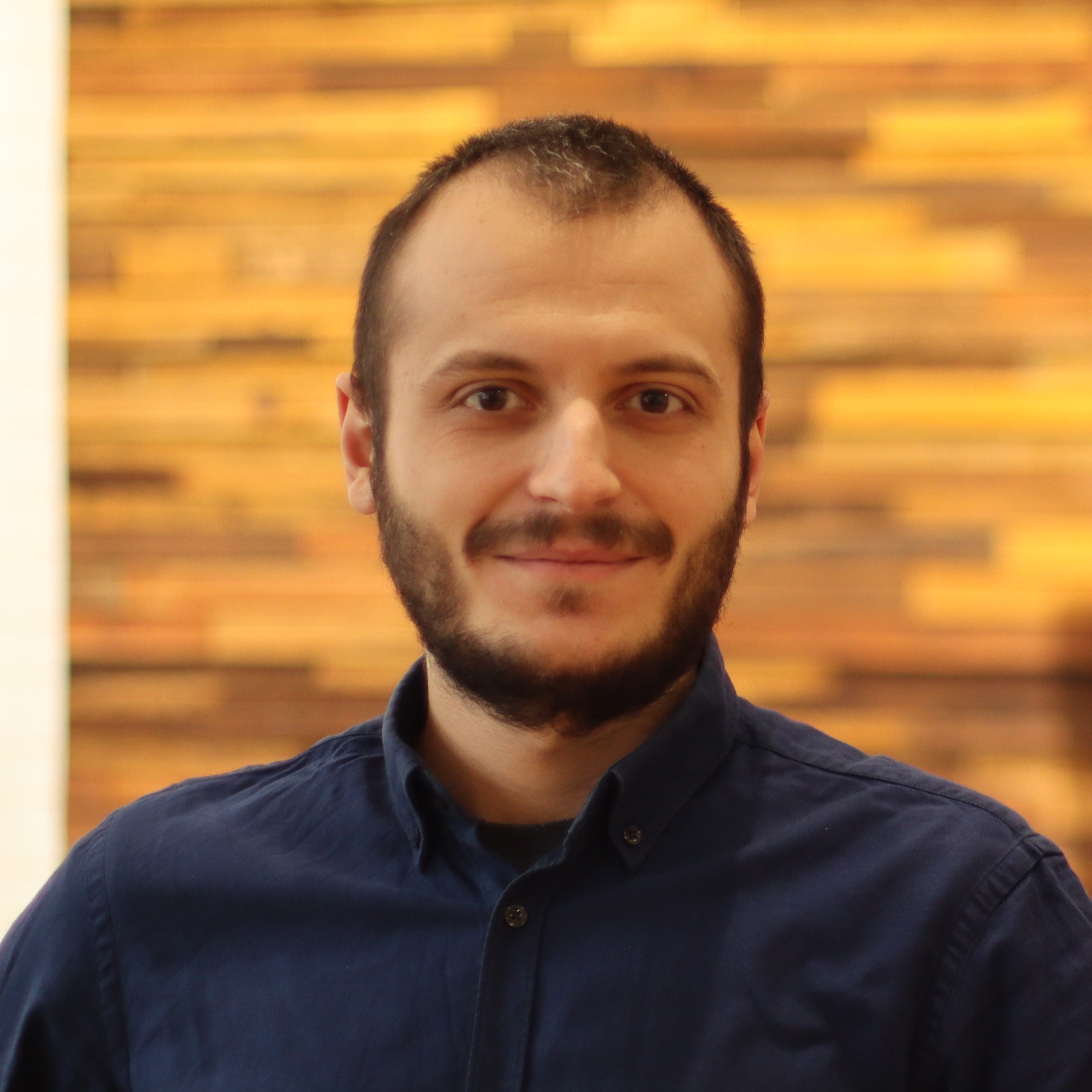 Lubomir – Node.js, React, Next.js, experts in Lemon.io