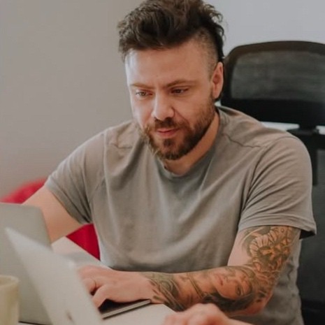 Patricio – Swift, SwiftUI, UIKit, experts in Lemon.io