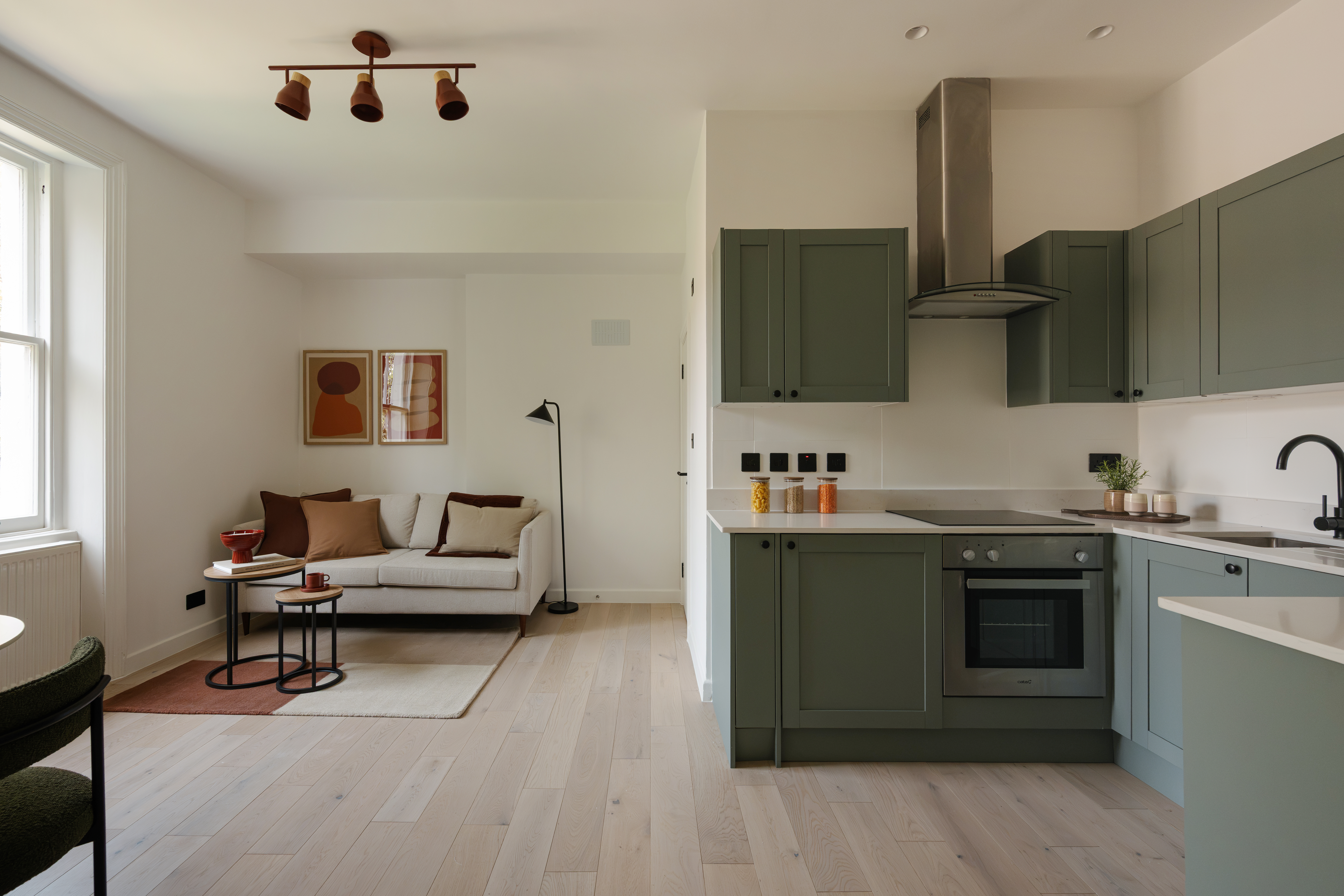 Flat8 (28)