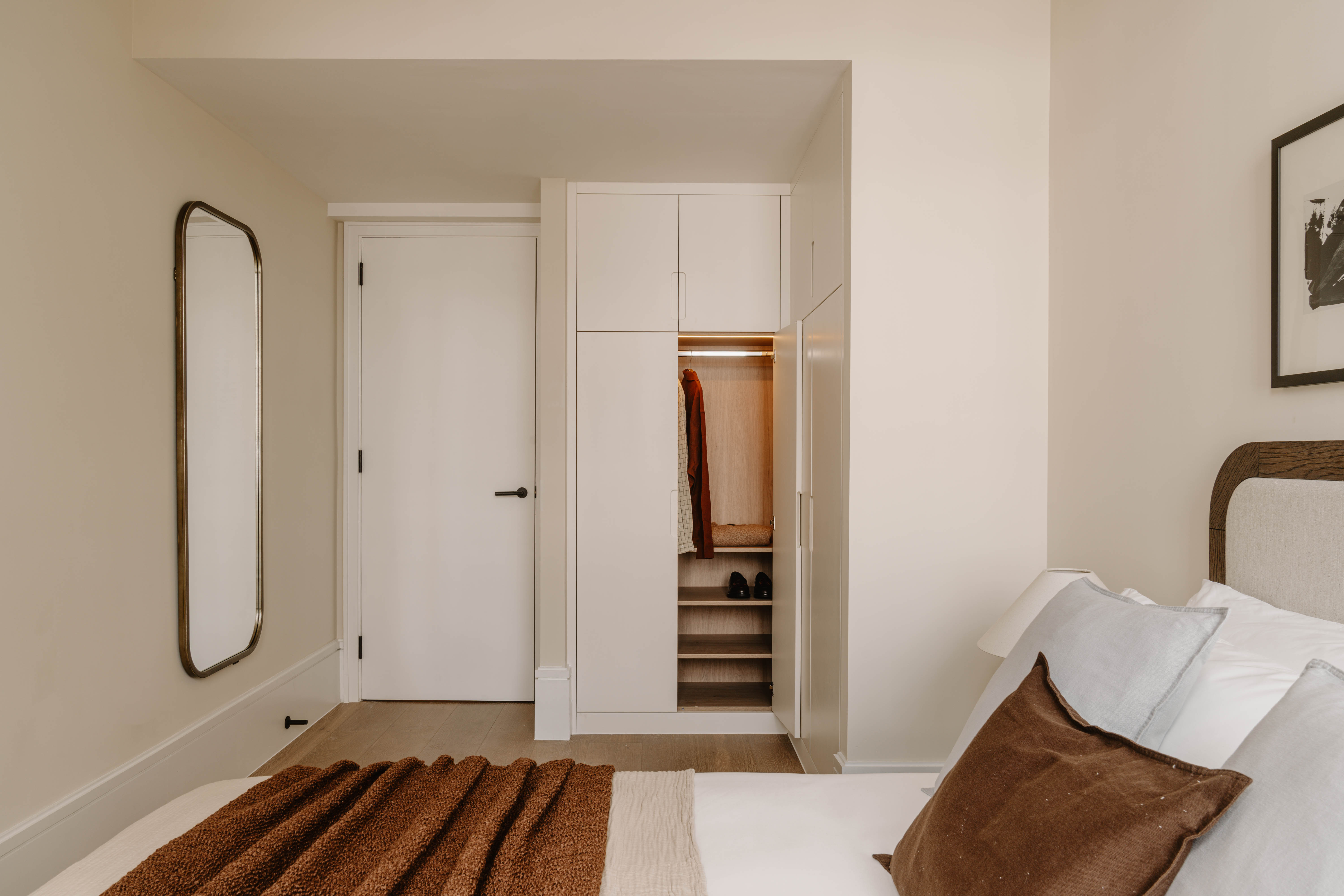 Adam Firman_Leufroy_Fulham Road_Apartment 5+6_Web-8