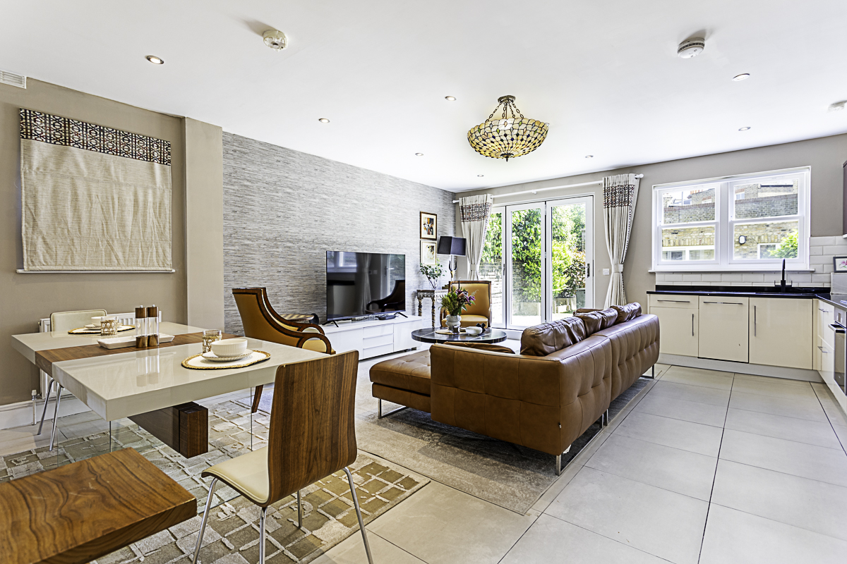 Stunning Flat  in the Heart of Parsons Green