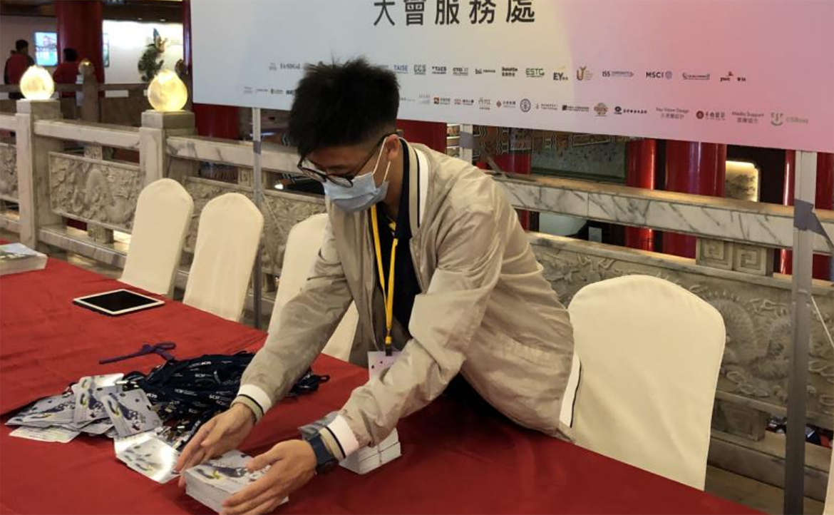 學習歷程檔案 我這麼做 中 不花大錢也能累積素材 從茫然到勇敢的 白老鼠 心聲 王善 阿善cafe 的世界分館 換日線