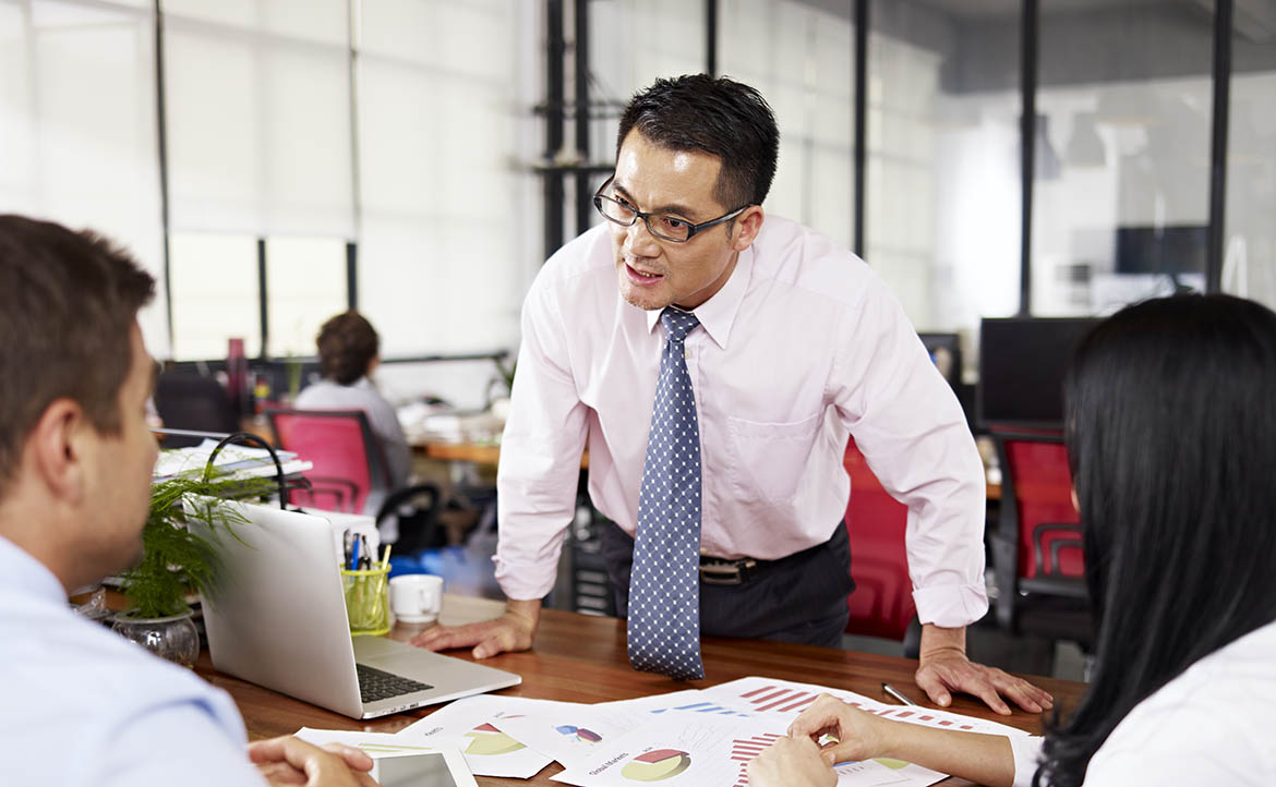 你也為職場上的口是心非 言行不一所苦嗎 其實想通了 就能像看戲一樣別太當真 西西瑪 讀者投書 換日線