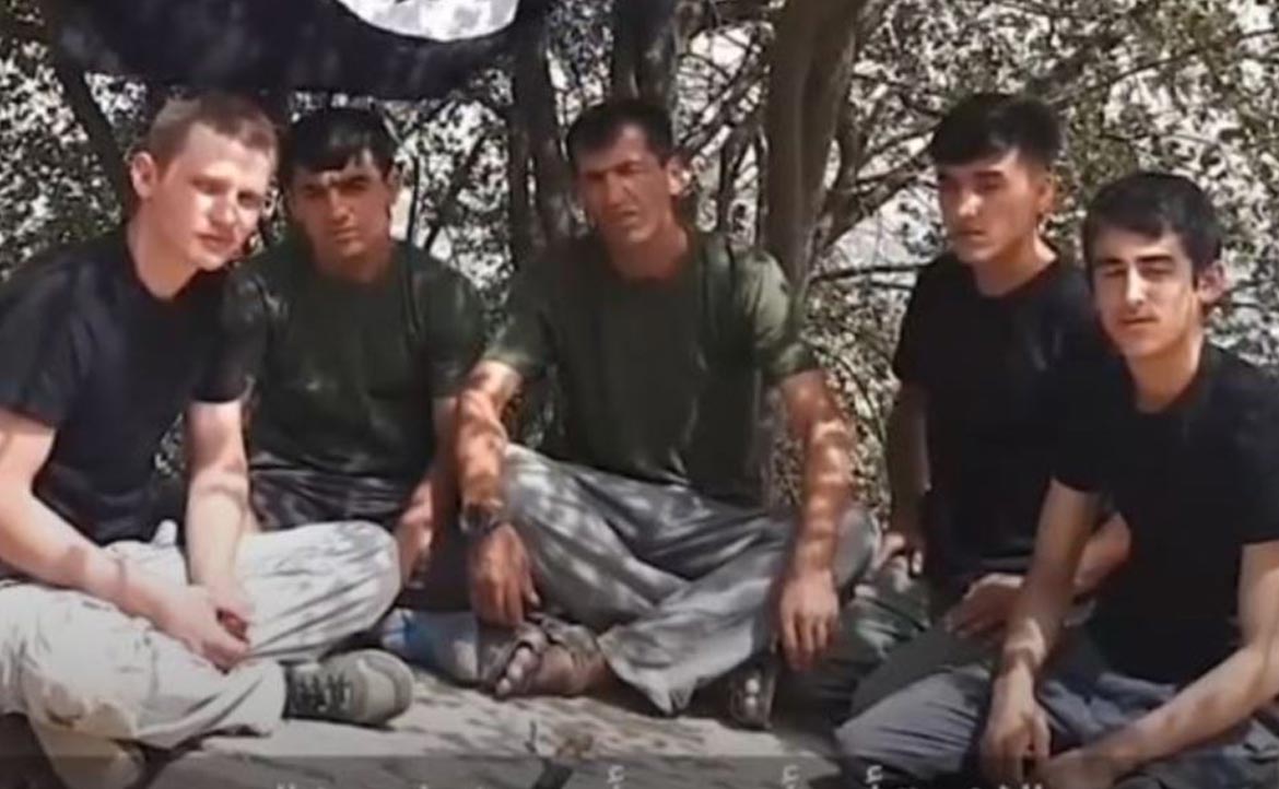 4 таджика теракт. Террористы в Таджикистане. Таджикистан террористы семьи.