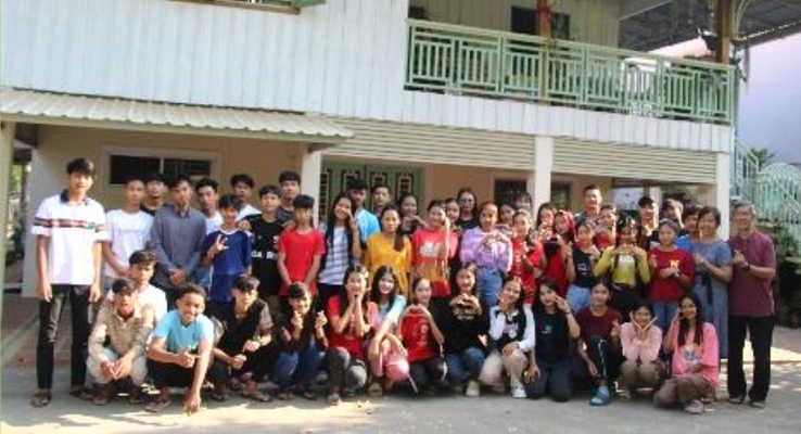 Group Photo Cambodia