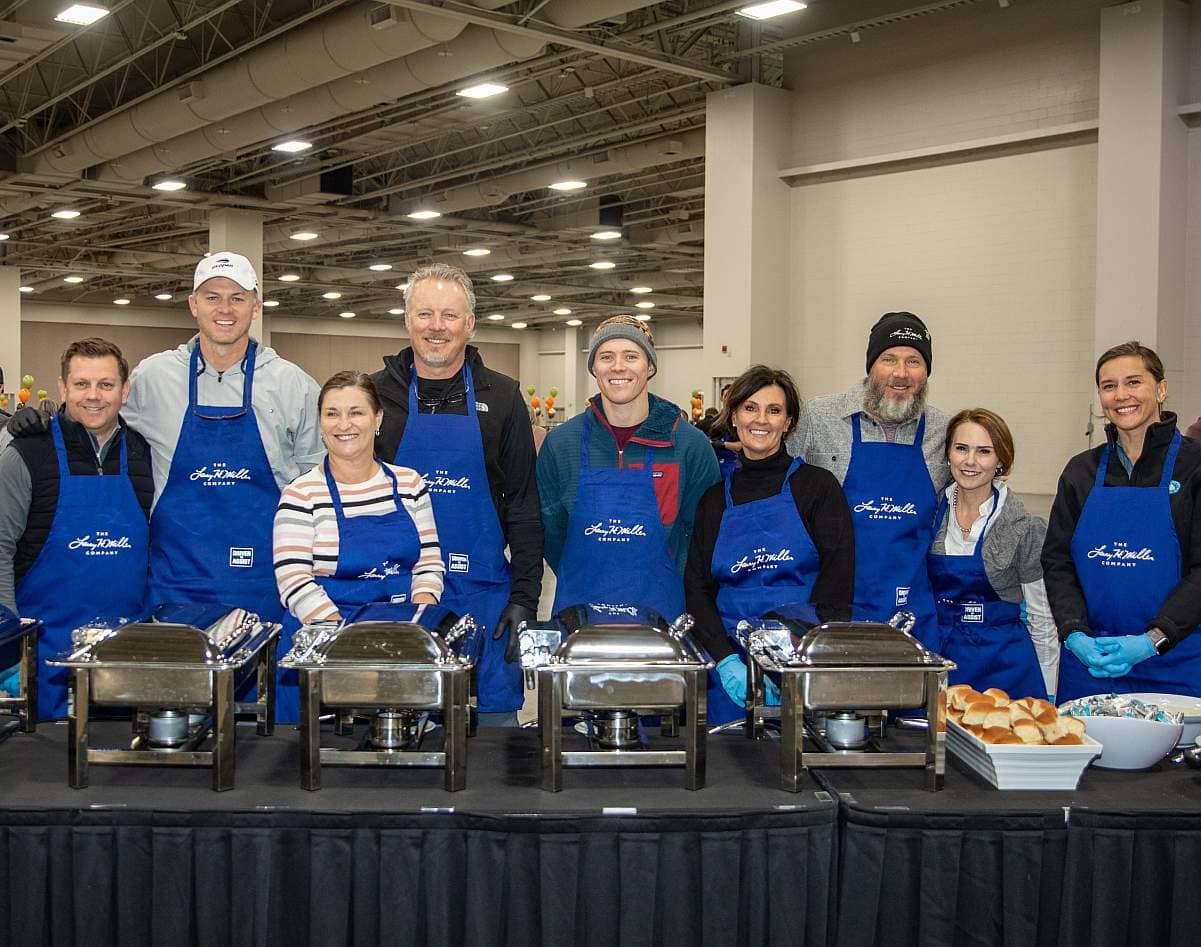 Miller Family Expands Annual Tradition of Serving Thanksgiving Meals to People Experiencing Homelessness to Include Community Resources