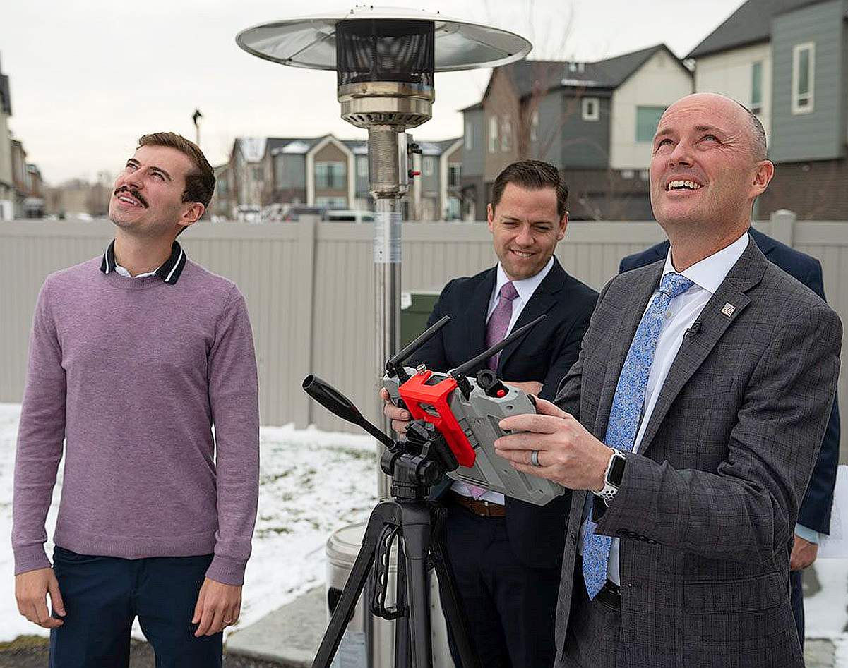 Governor Cox Visits Teal Drones