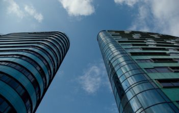 オーナーズブック運営のロードスターキャピタル、前年比55.7%増収の46億5200万円。 オーナーズブック運営のロードスターキャピタル、前年比55.7%増益の46億5200万円。