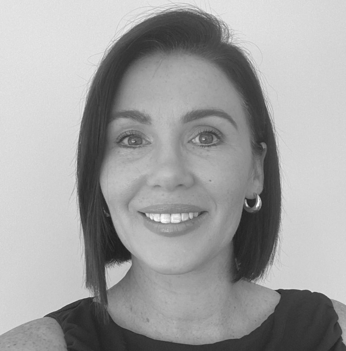 Ashlee Slarks, Financial Strategist