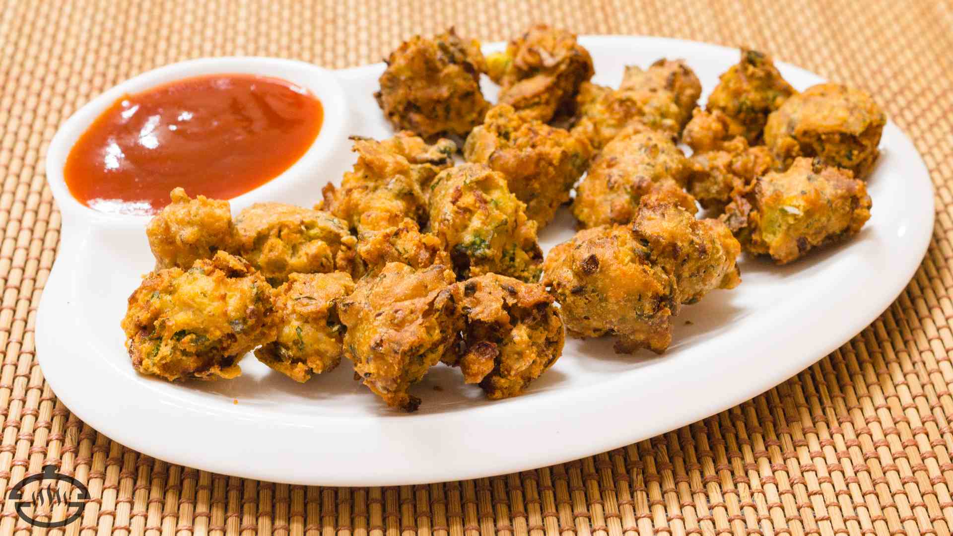 Sanna Pakoras Recipe – Crunchy Onion Fritters | Sindhi Snack Recipe