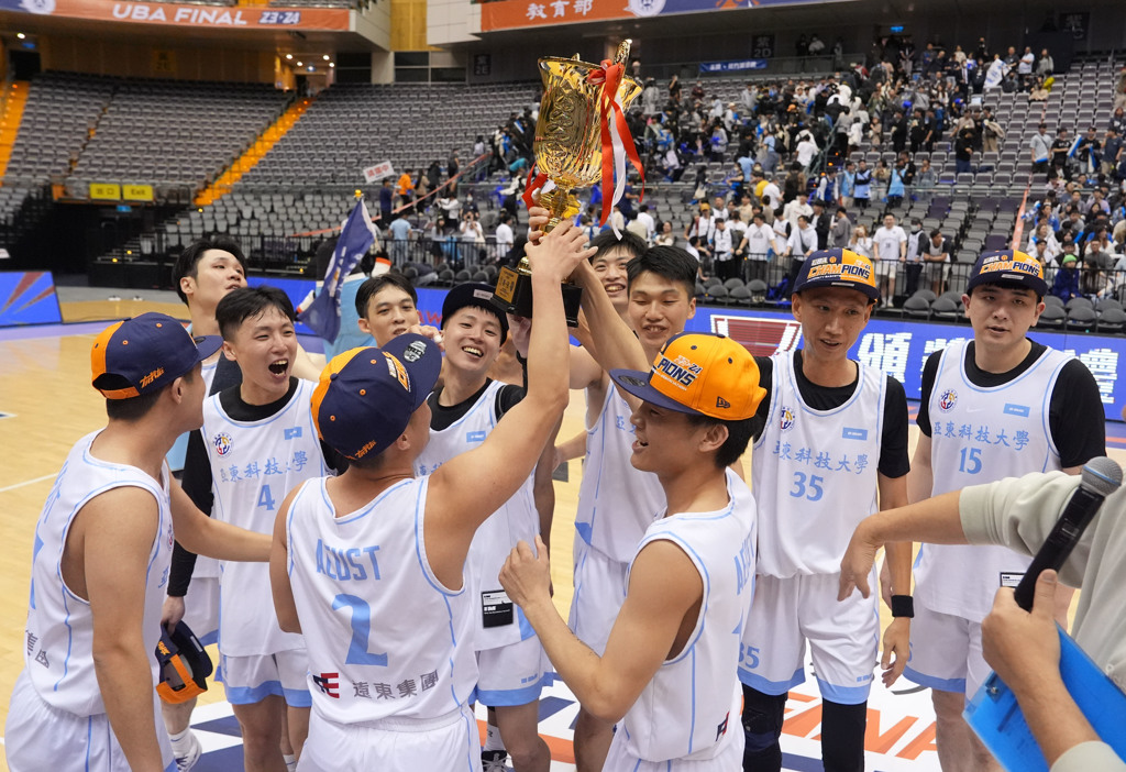 亞東科大拿下隊史第4冠。(圖/大專體總提供)