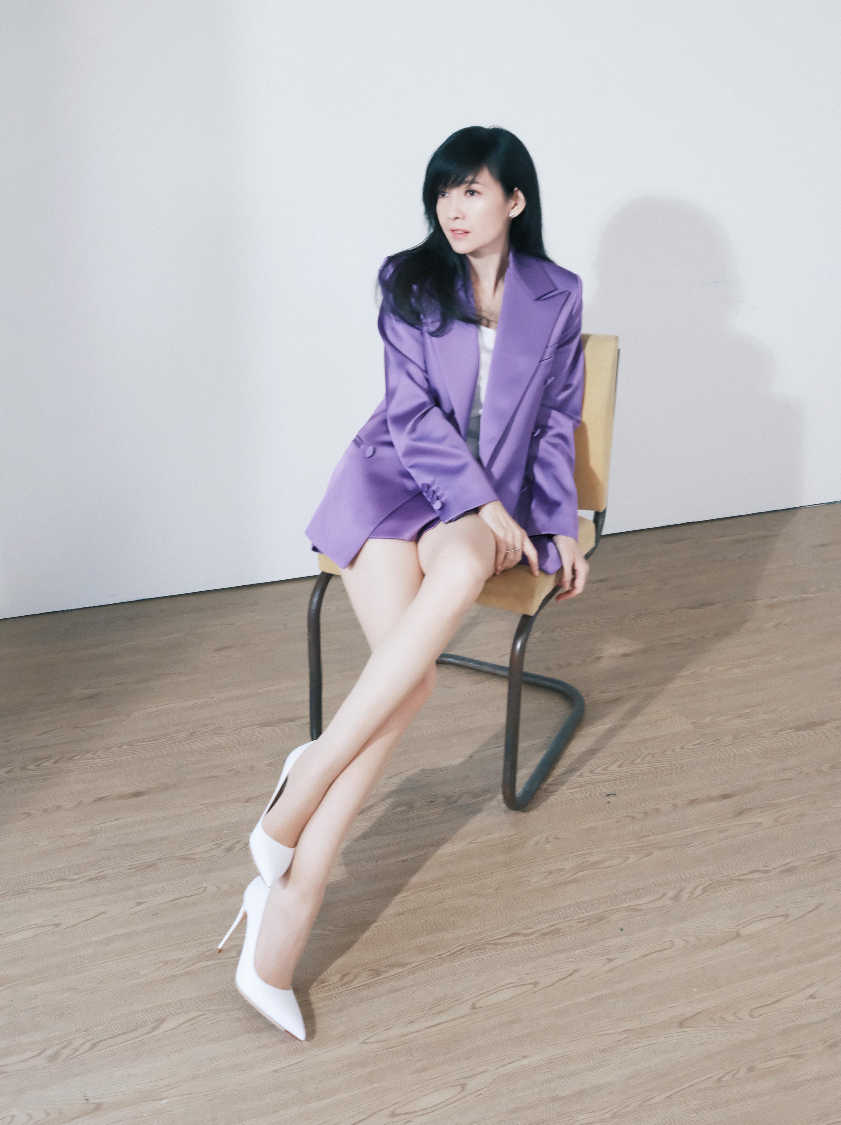 出道35週年的「玉女掌門人」周慧敏。（圖／REVITAL莉薇特麗 提供）