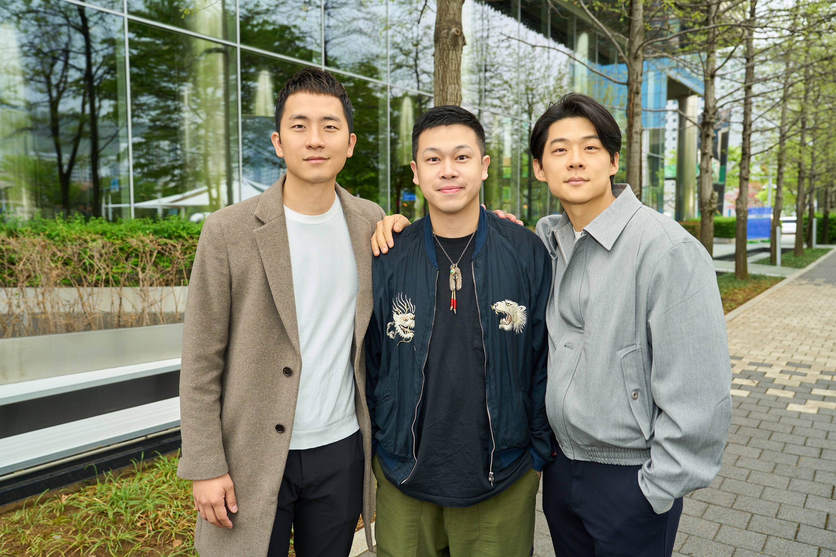 天空娛樂營運長王維皓(左起)、製作人謝倫、執行長于傳勇。（圖／天空娛樂提供）