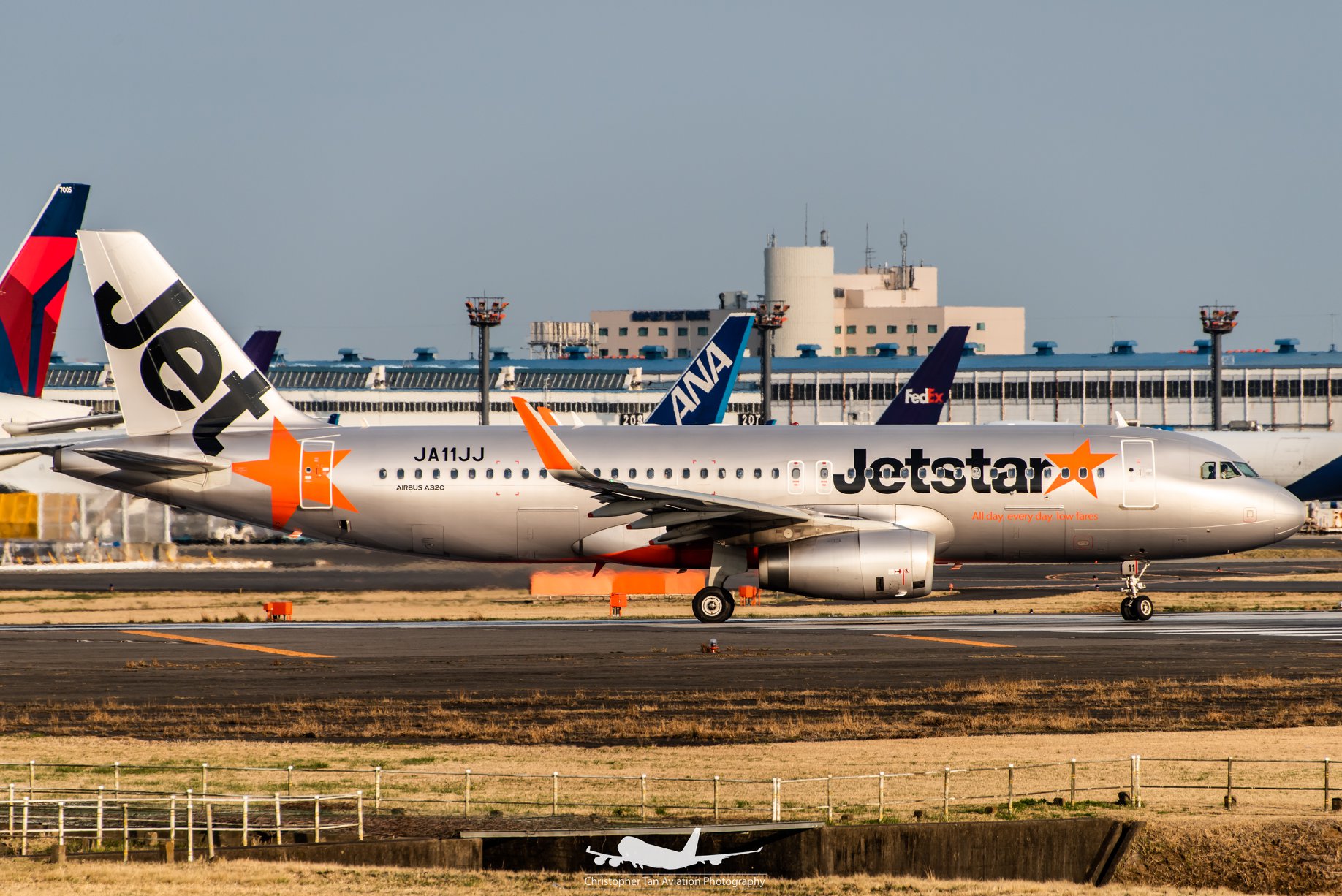 廉價航空捷星日本航空(Jetstar Japan)工會為抗議公司未支付部分加班費宣布進行罷工。(圖/翻攝自Jetstar Japan臉書)