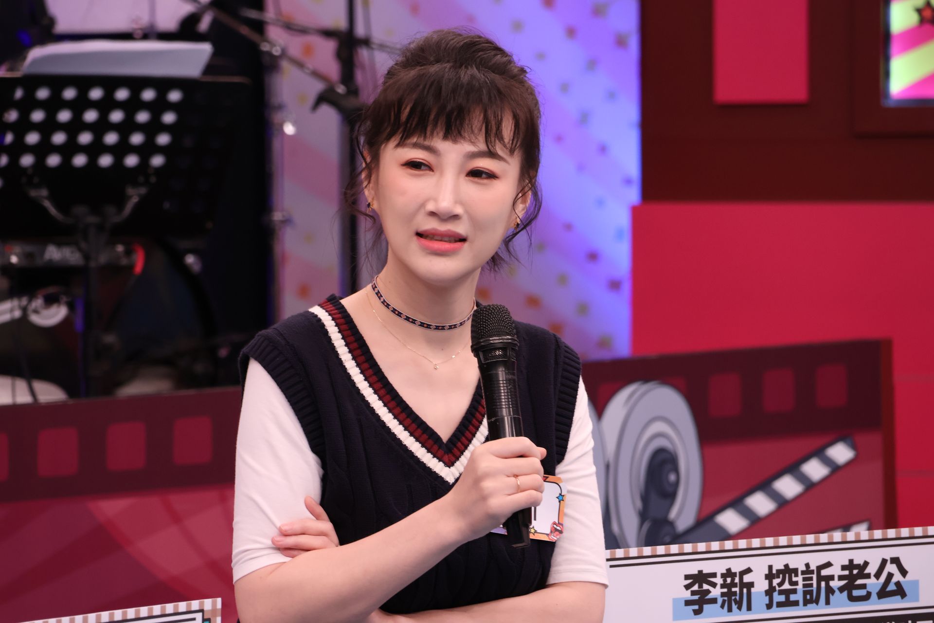 李新則對沈世朋安排的蜜月行程感到不滿。（圖／中天綜合台 提供）