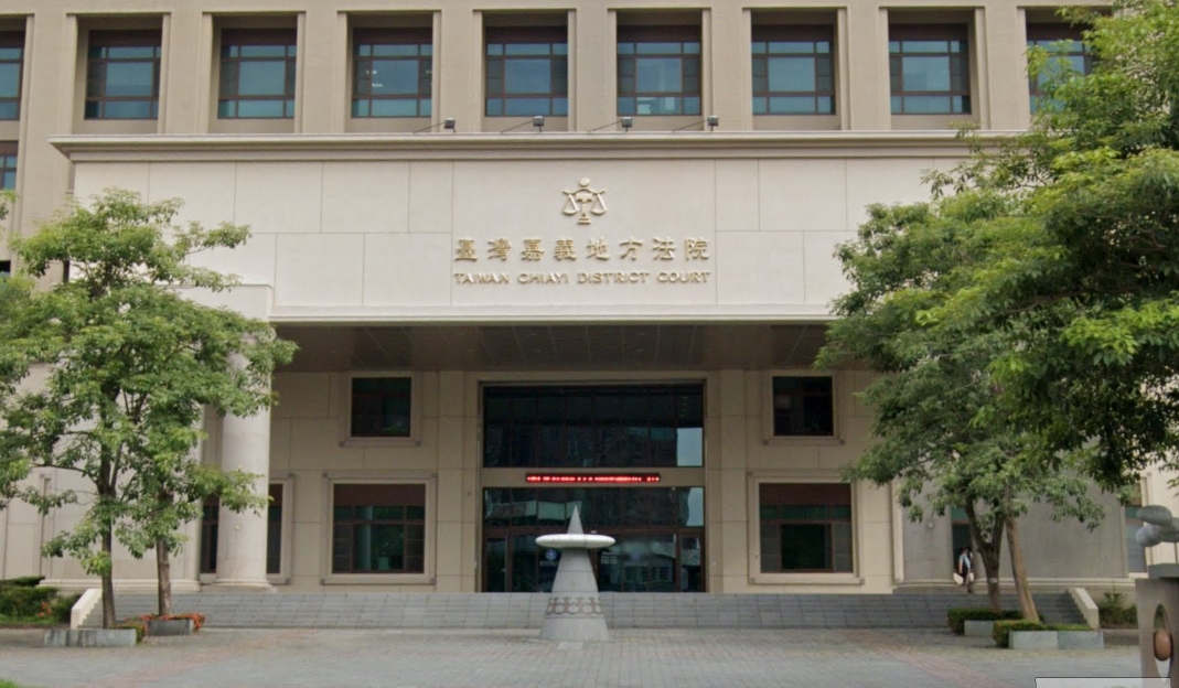 劉男未戴安全帽被鋼筋爆頭慘死,公司總經理未盡雇主職責挨告過失致死賠償600萬元,嘉義地院判決緩刑。(圖/翻攝Google地圖)