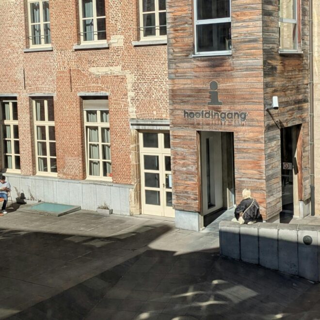 Faculteit Letteren en Wijsbegeerte viert Vlaanderenleestdag