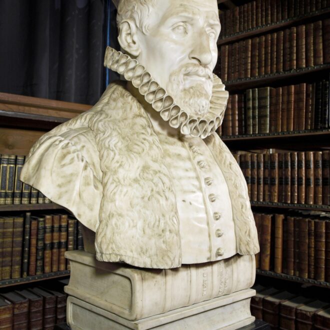 Christoph Plantin, a player in a multilingual book market. Miraeus Lecture