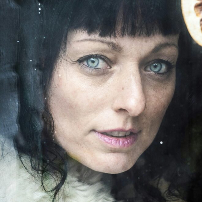 Lezing | Lara Taveirne in gesprek met Vanessa Broes
