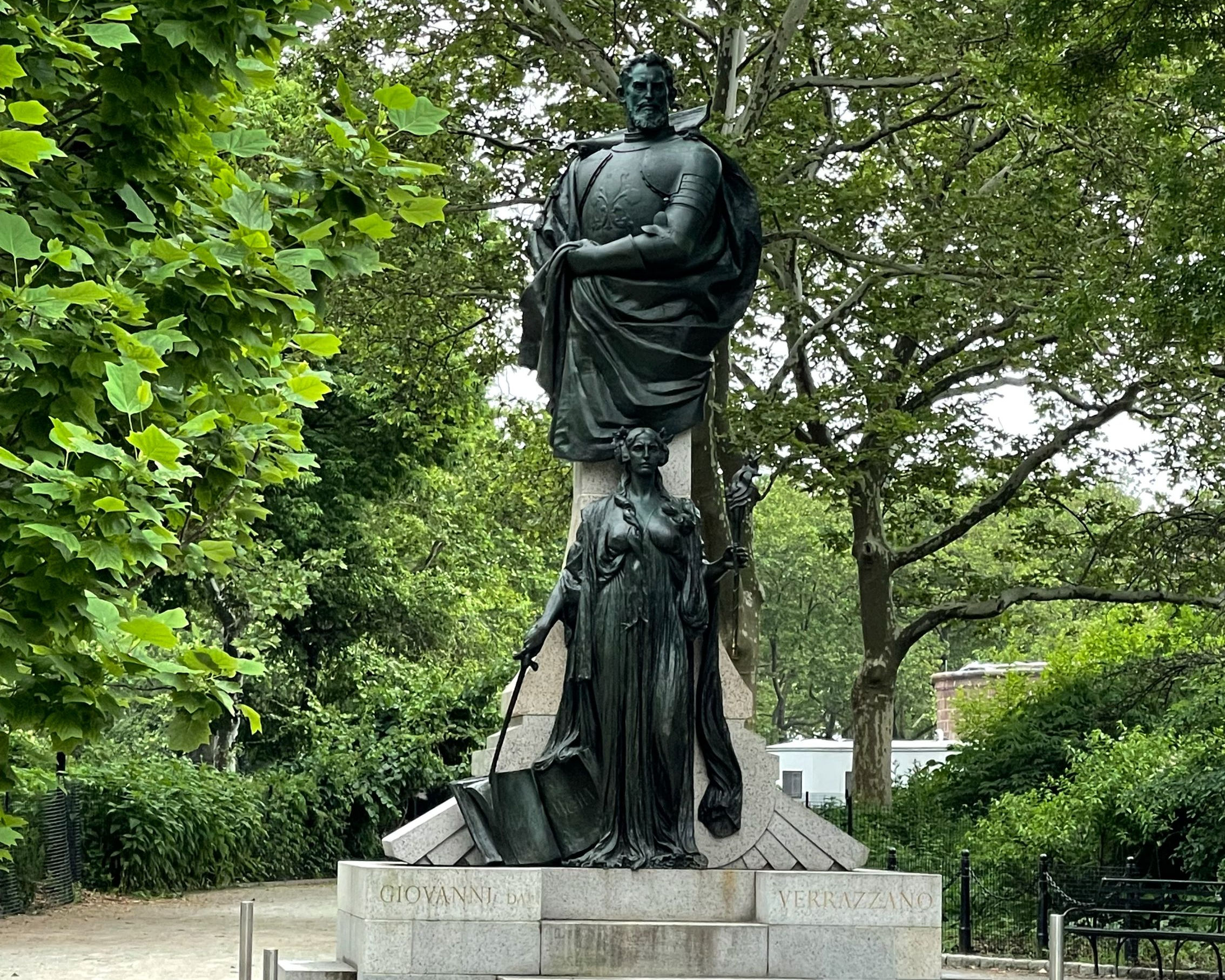 giovanni da verrazzano statue