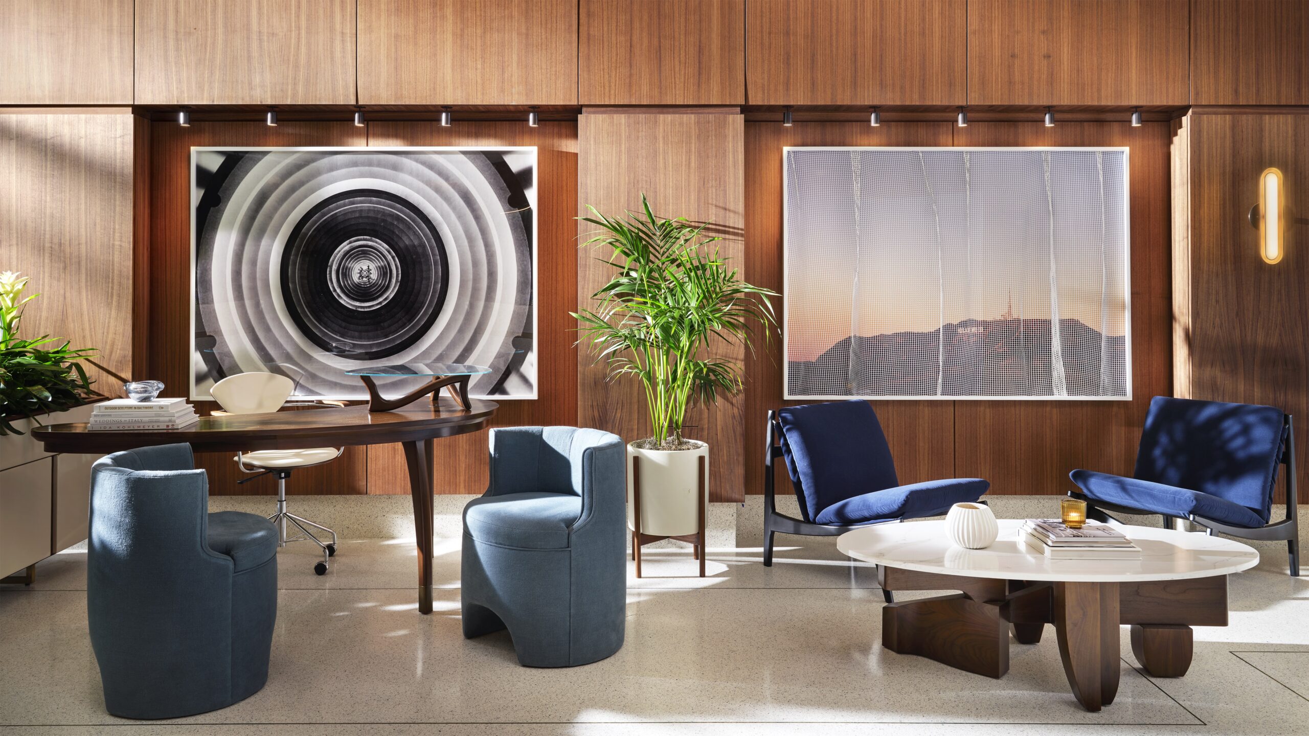 thompson hollywood front desk