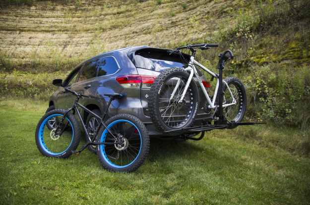 CURT hitch bike rack tray-style