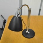 image of desk_lamp