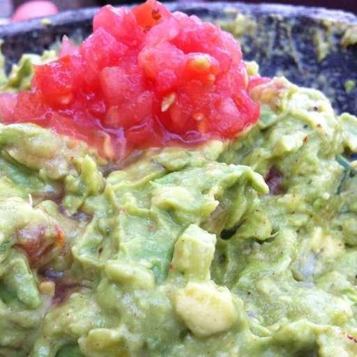 Guacamole image classifcation dataset for machine learning