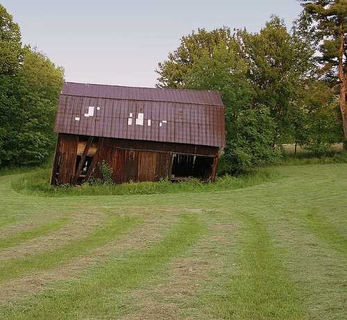 Barn image classifcation dataset for machine learning