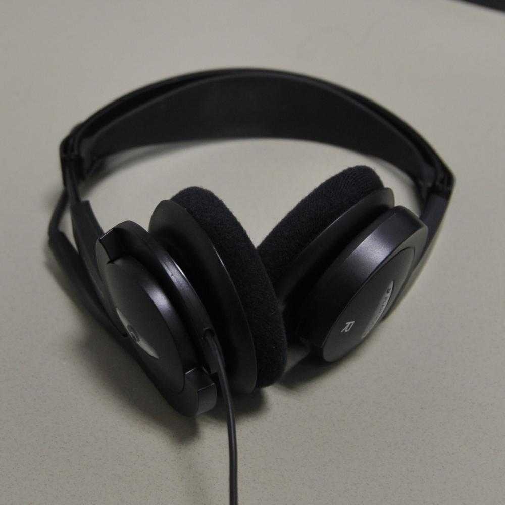 image of headphones