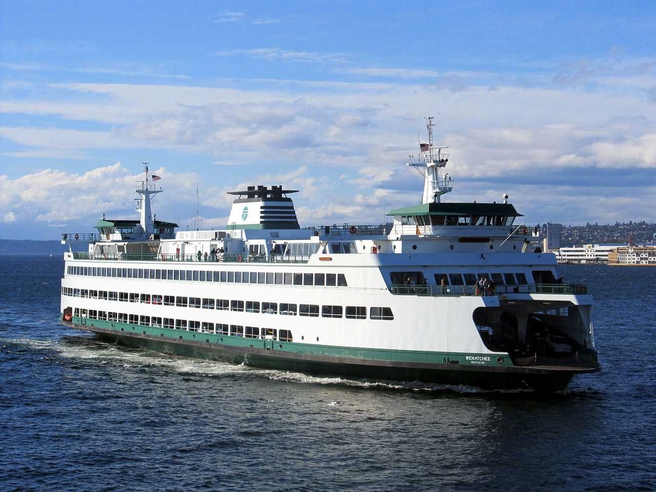 Ferry boat image classifcation dataset for machine learning