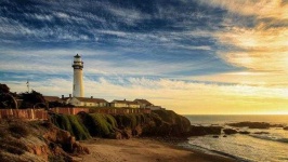 image of lighthouse