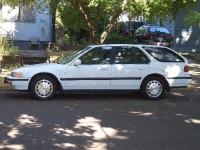 image of beach_wagon_car