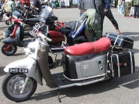 image of motor_scooter