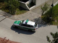 image of beach_wagon_car