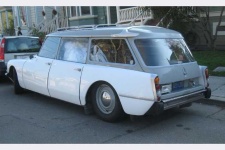 image of beach_wagon_car