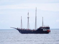 image of pirate_ship