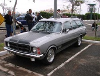 image of beach_wagon_car